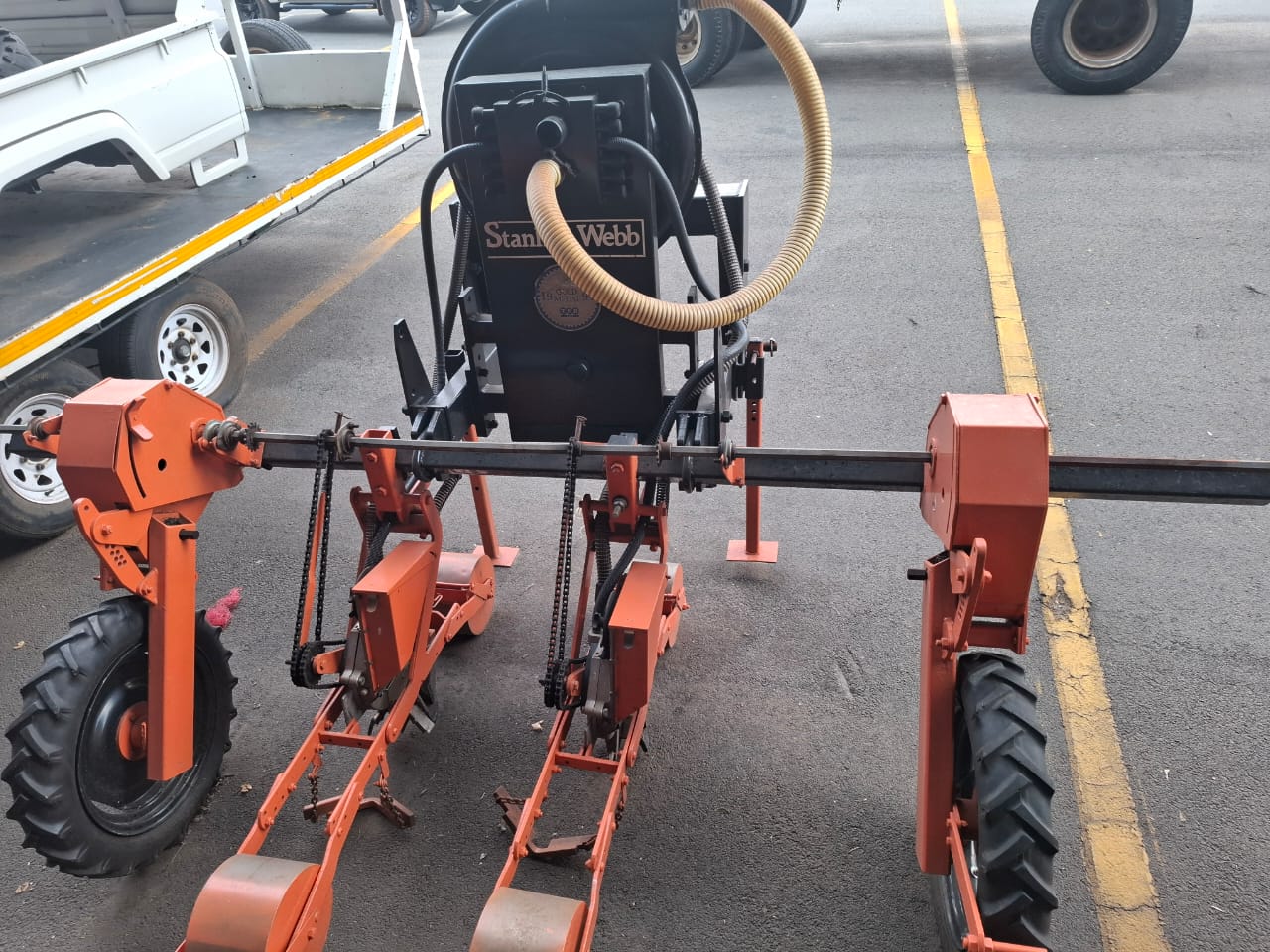 2 row Stanhay webb Vacuum