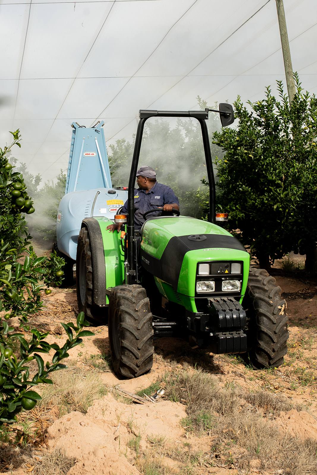Deutz-Fahr Agroplus F410 Platform Tractor (102 HP)