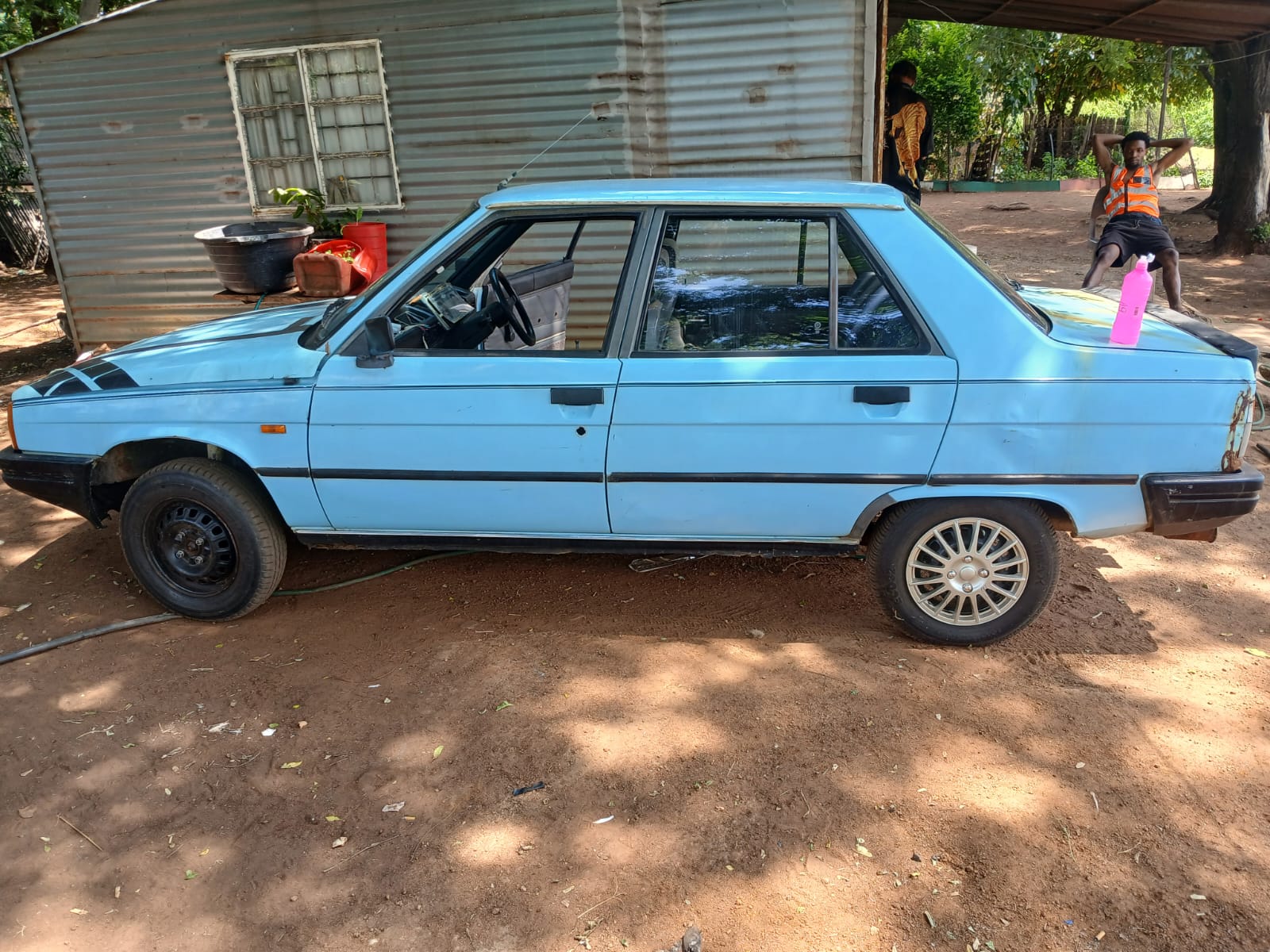 Renault 9