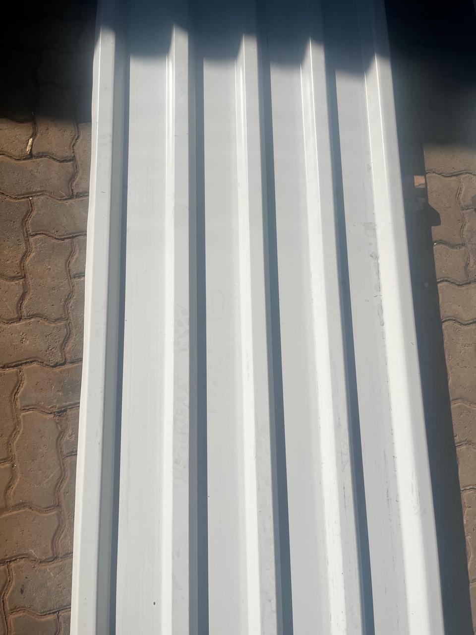 7m corrugated metal sheets x 30