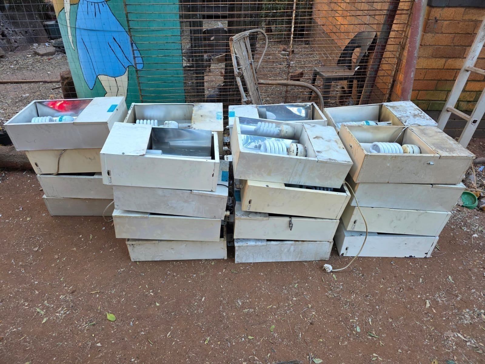 20 specialized rectangular lighting fixture