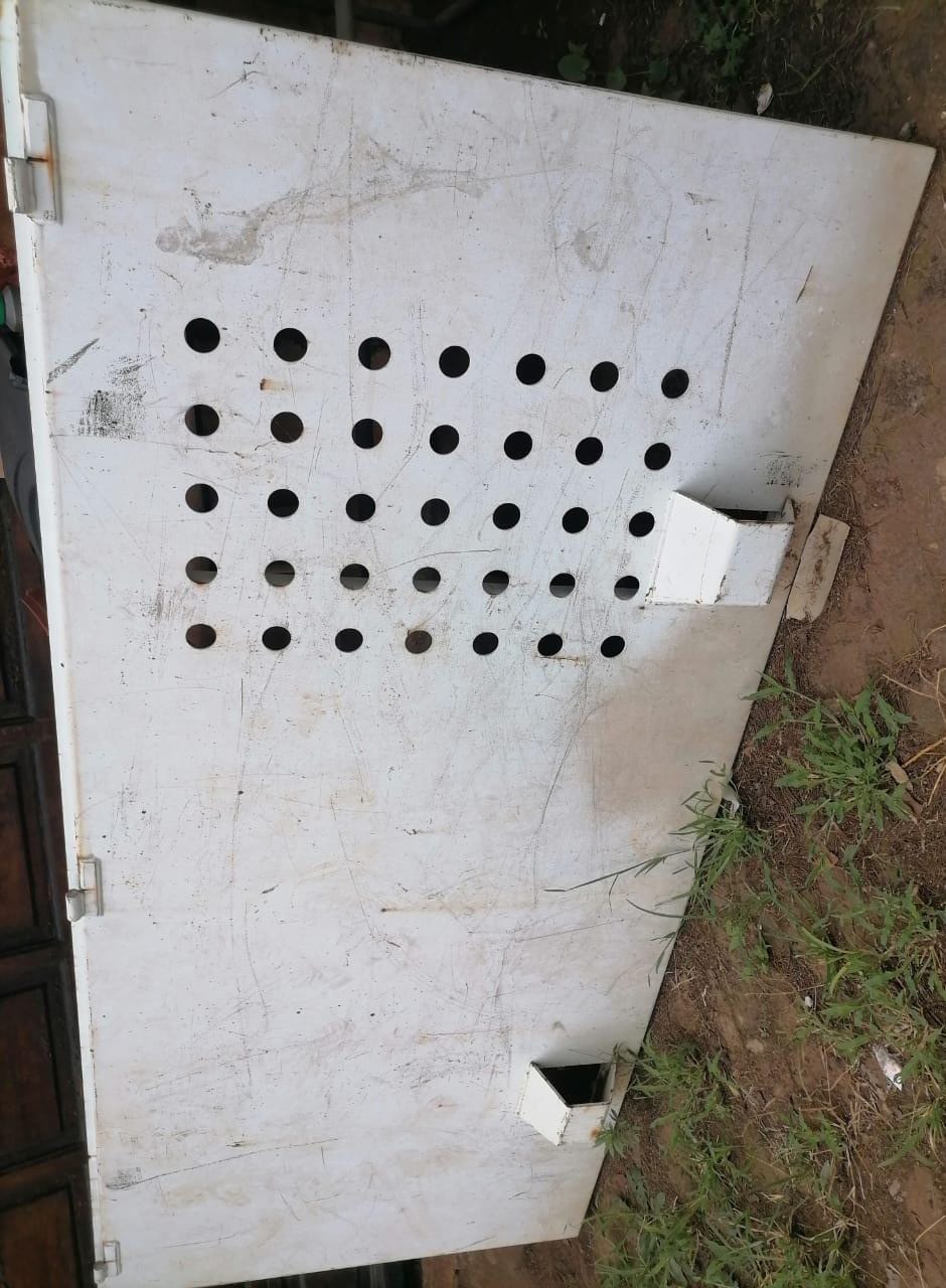 Heavy duty bulletproof door